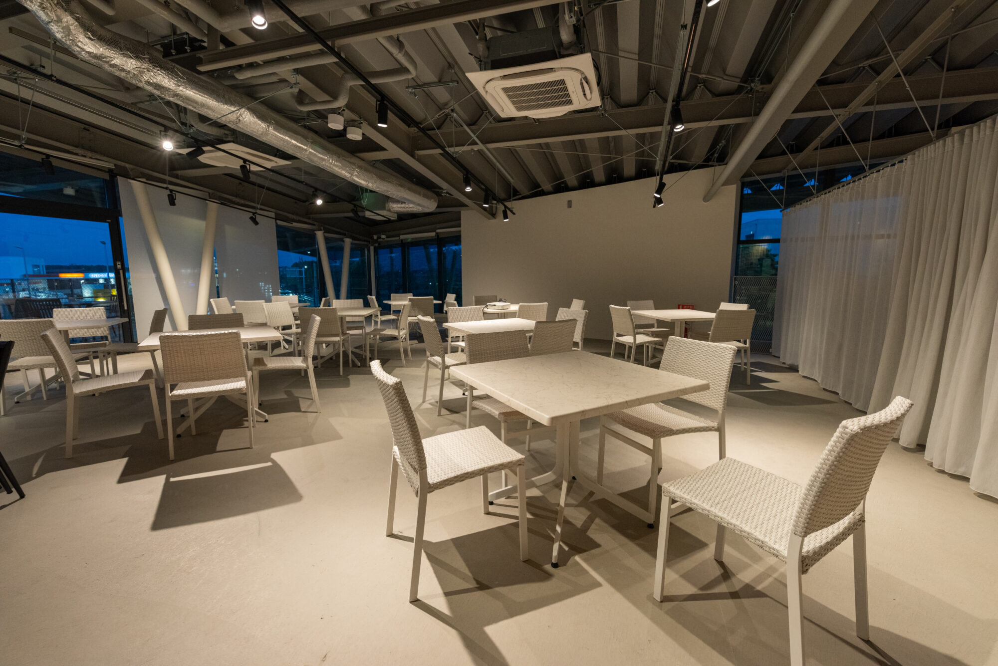 【道の駅湘南ちがさき】アイスクリーム・舟盛りお刺身定食・地元野菜など!魅力いっぱい!