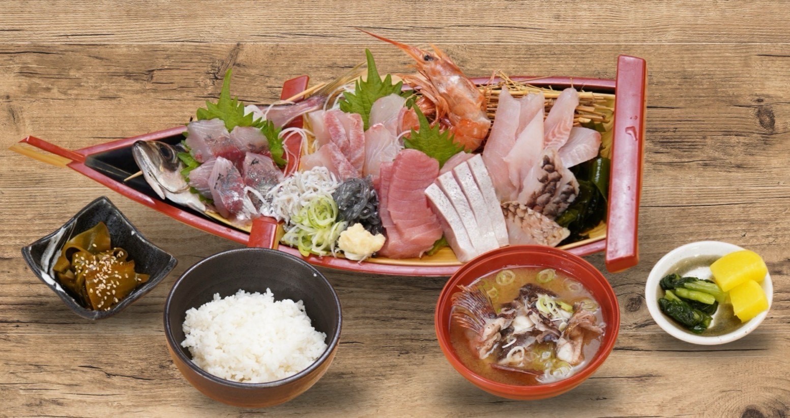 【道の駅湘南ちがさき】アイスクリーム・舟盛りお刺身定食・地元野菜など!魅力いっぱい!